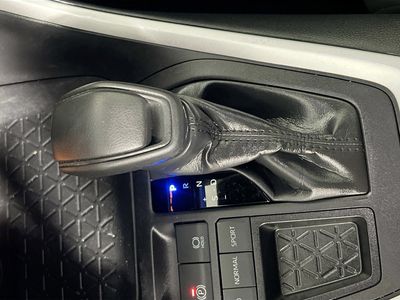 2024 Toyota RAV4 - Photo 20