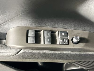 2024 Toyota Camry - Photo 14