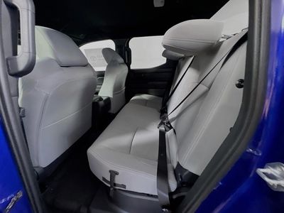 2025 Toyota Tacoma - Photo 25