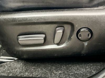 2018 Toyota RAV4 - Photo 13