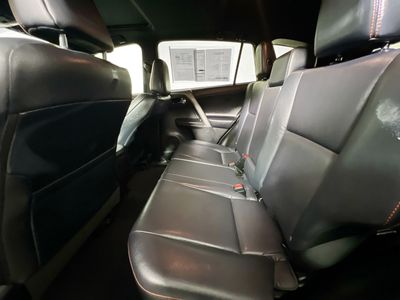 2018 Toyota RAV4 - Photo 25