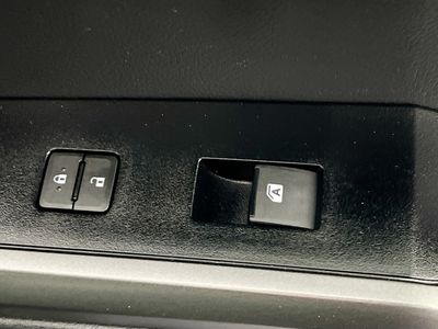 2023 Toyota Tacoma - Photo 28