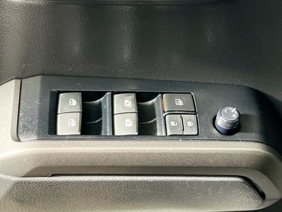 2023 Toyota Tacoma - Photo 14