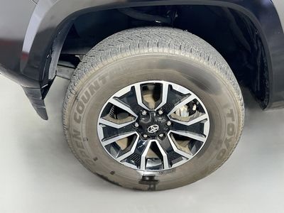 2023 Toyota Tacoma - Photo 11