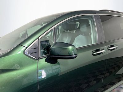 2024 Toyota Sienna - Photo 10