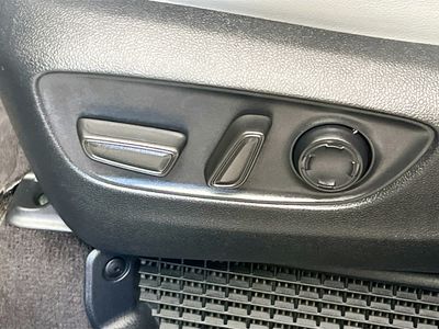 2024 Toyota Sienna - Photo 13