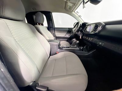 2020 Toyota Tacoma - Photo 25