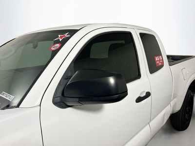 2020 Toyota Tacoma - Photo 10