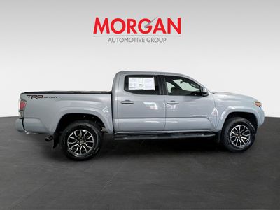 2020 Toyota Tacoma - Photo 2