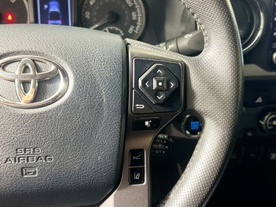 2020 Toyota Tacoma - Photo 16