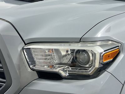 2020 Toyota Tacoma - Photo 9