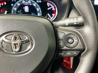 2023 Toyota RAV4 - Photo 15