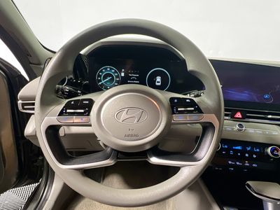 2024 Hyundai Elantra - Photo 15