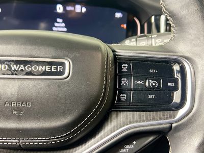 2024 Jeep Grand Wagoneer - Photo 17