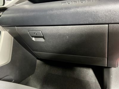 2025 Toyota Tundra - Photo 31