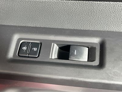2025 Toyota Tundra - Photo 28