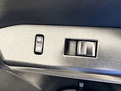 2018 Toyota RAV4 - Photo 25