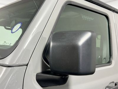 2021 Jeep Wrangler - Photo 10