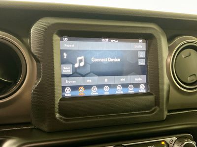 2021 Jeep Wrangler - Photo 24