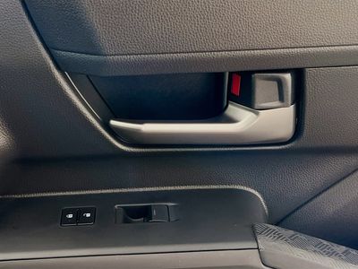 2025 Toyota Tacoma - Photo 28