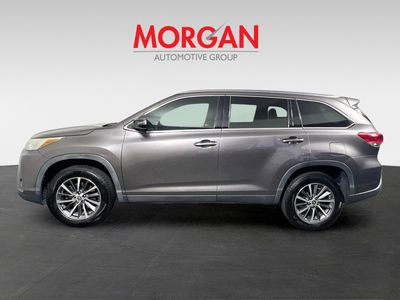 2019 Toyota Highlander - Photo 6