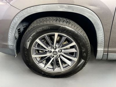 2019 Toyota Highlander - Photo 11