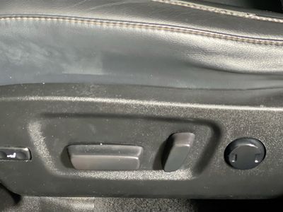 2019 Toyota Highlander - Photo 13