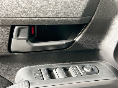 2024 Toyota Tacoma - Photo 14