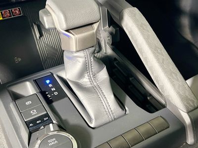 2024 Toyota Tacoma - Photo 21