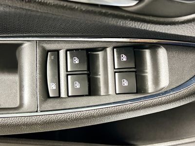 2018 Chevrolet Cruze - Photo 13