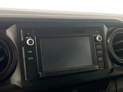 2018 Toyota Tacoma - Photo 24