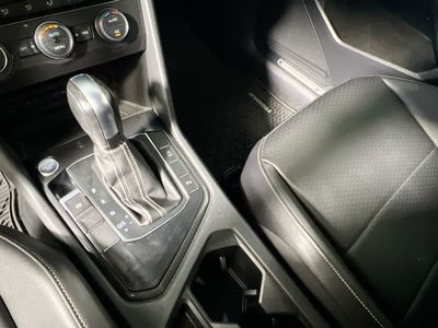 2021 Volkswagen Tiguan - Photo 22