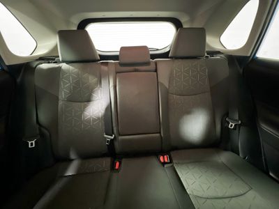 2020 Toyota RAV4 Hybrid - Photo 29