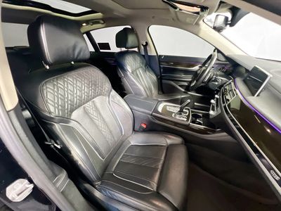 2022 BMW 7 Series - Photo 27