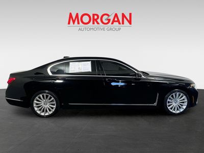 2022 BMW 7 Series - Photo 2