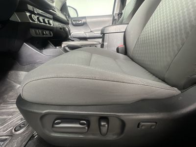 2021 Toyota Tacoma - Photo 13