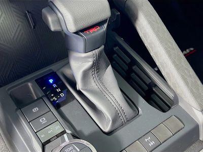 2025 Toyota Tacoma - Photo 21