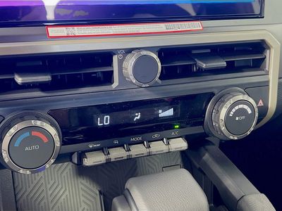 2025 Toyota Tacoma - Photo 23