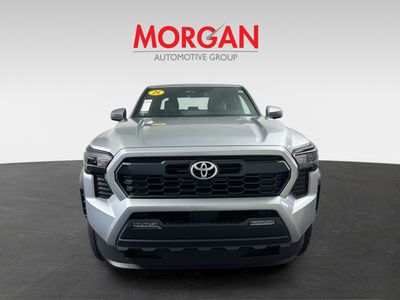 2025 Toyota Tacoma - Photo 8
