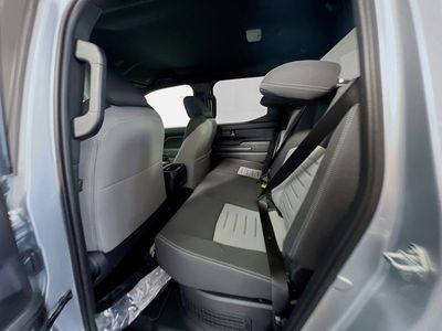 2025 Toyota Tacoma - Photo 25