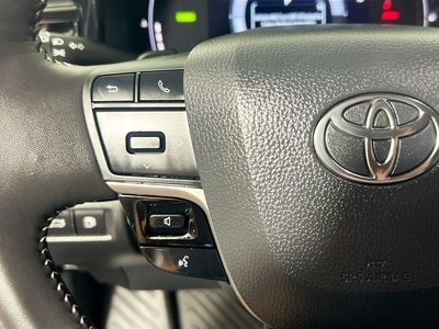 2026 Toyota Camry — photo 16 view