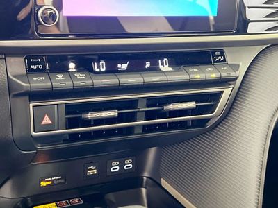 2026 Toyota Camry — photo 23 view