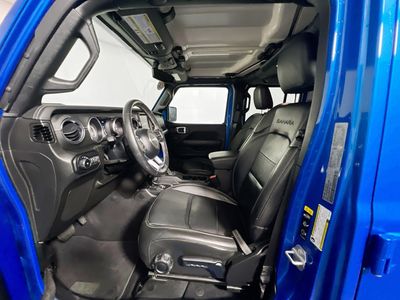2022 Jeep Wrangler - Photo 12
