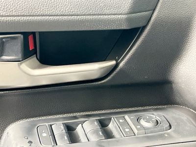2026 Toyota Tacoma 4WD - Photo 14