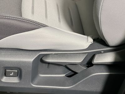 2026 Toyota Tacoma 4WD - Photo 13