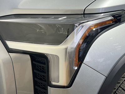 2026 Toyota Tundra 4WD - Photo 9