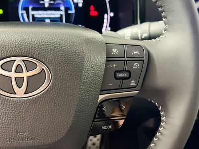 2026 Toyota Camry — photo 17 view