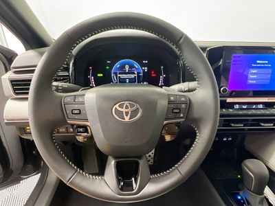 2026 Toyota Camry — photo 15 view