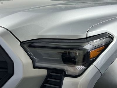 2026 Toyota Tacoma 4WD - Photo 9