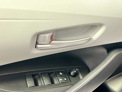 2026 Toyota Corolla - Photo 14